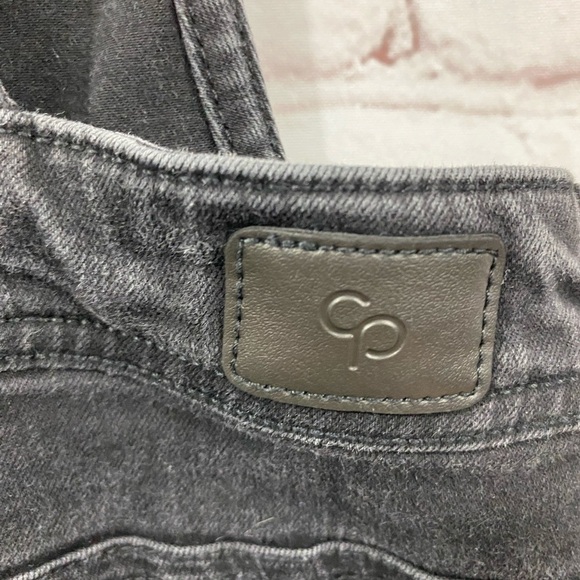 Celebrity Pink Overalls Womens Size Medium Black Wash Distressed Bibbed Overalls - Picture 5 of 6